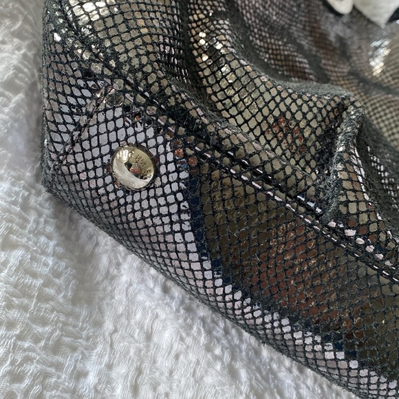 Michael Kors silver purse - Picture 2 of 7